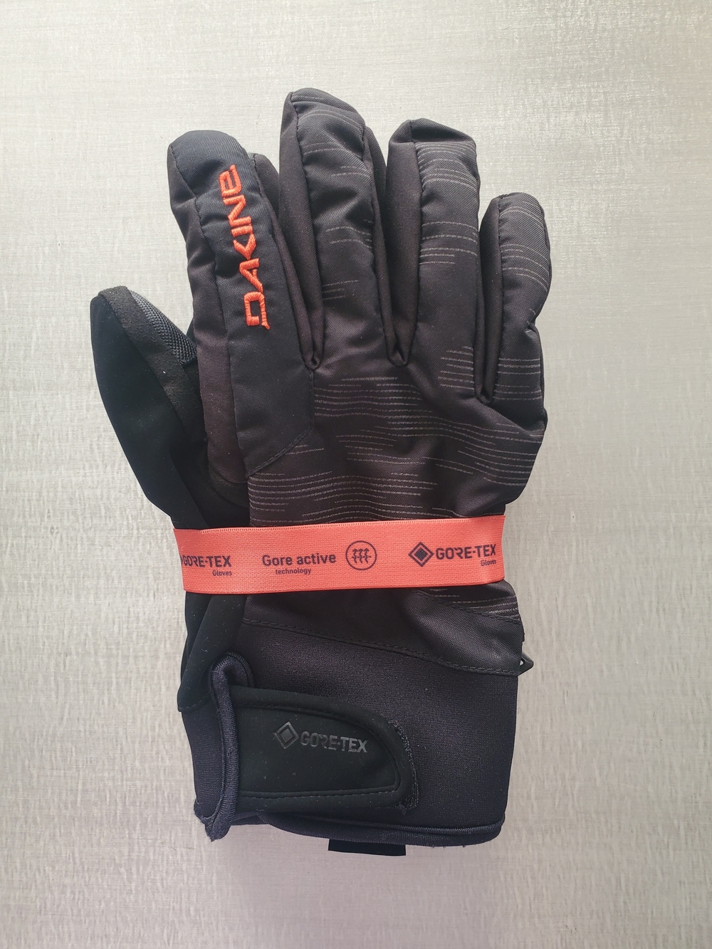 Like New Dakine Black Gloves Gore-Tex Active